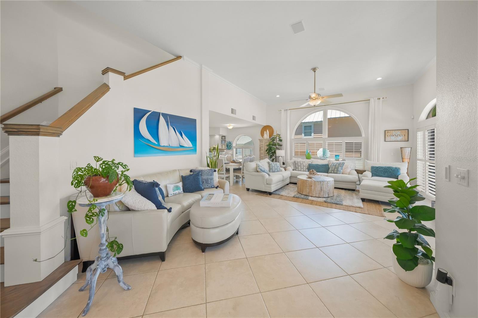 LONGBEACH VILLAGE - Residential