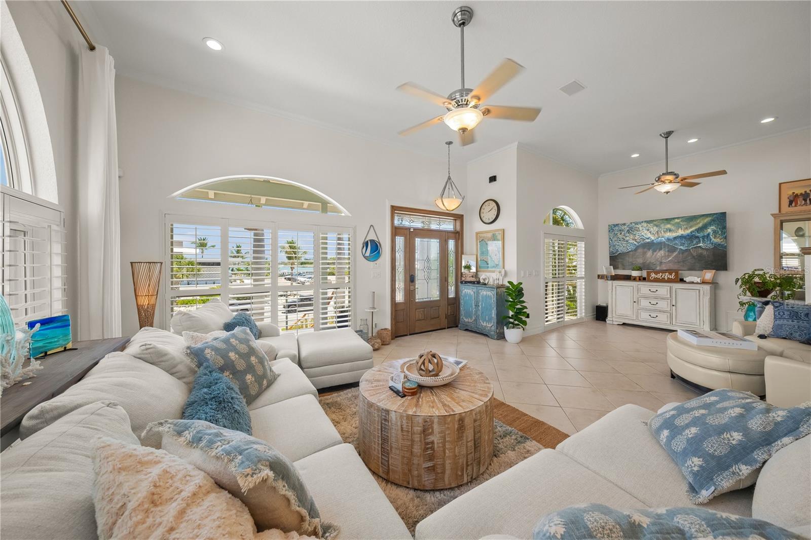 LONGBEACH VILLAGE - Residential