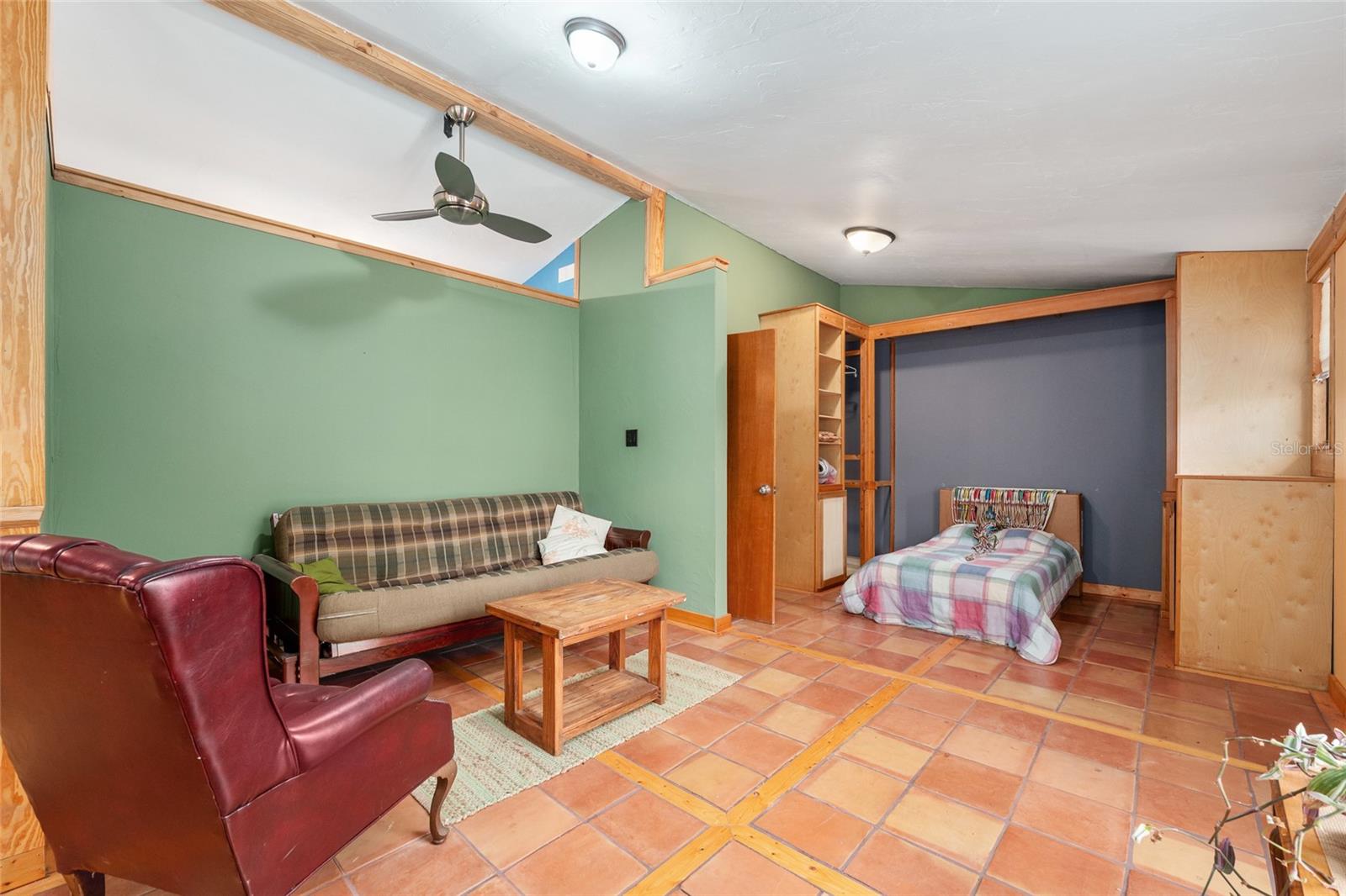 WINDY ACRES II UNRECD SUB - Residential