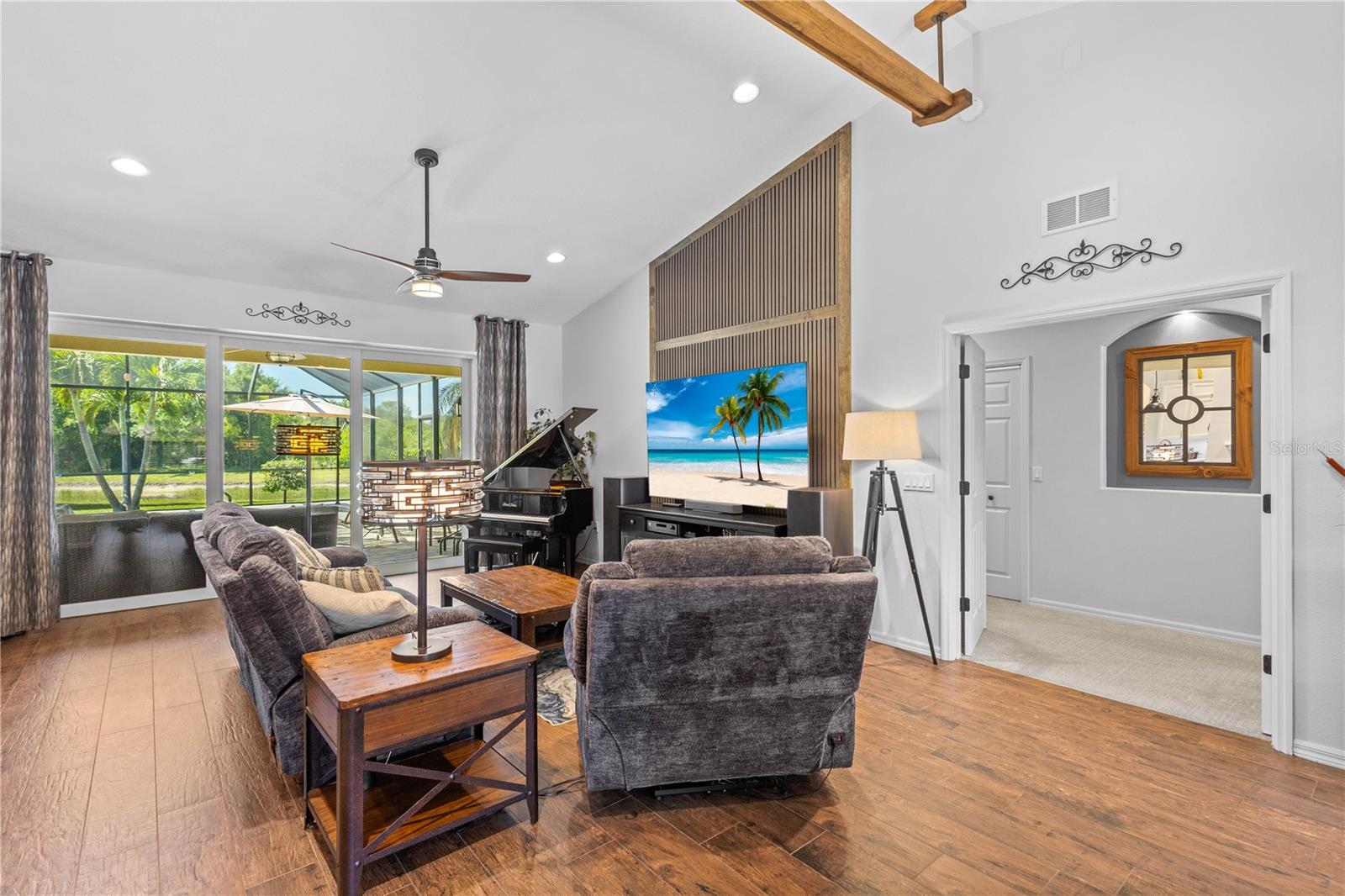 RIVERWALK VILLAGE - Residential