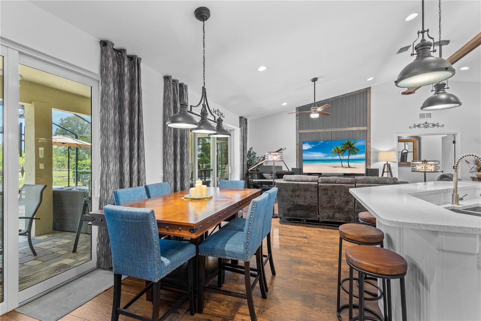 RIVERWALK VILLAGE - Residential