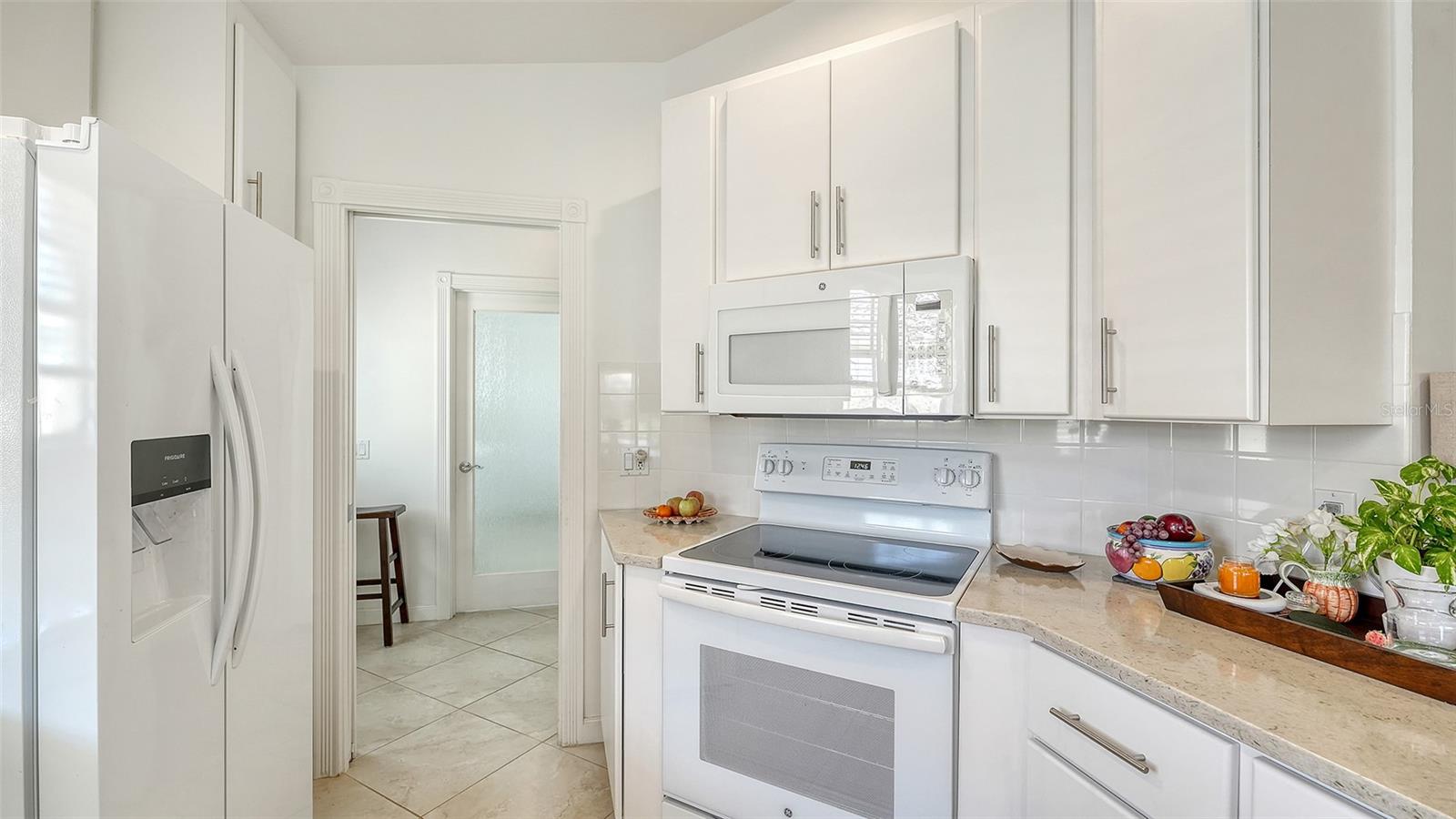 VILLAGEWALK - Residential