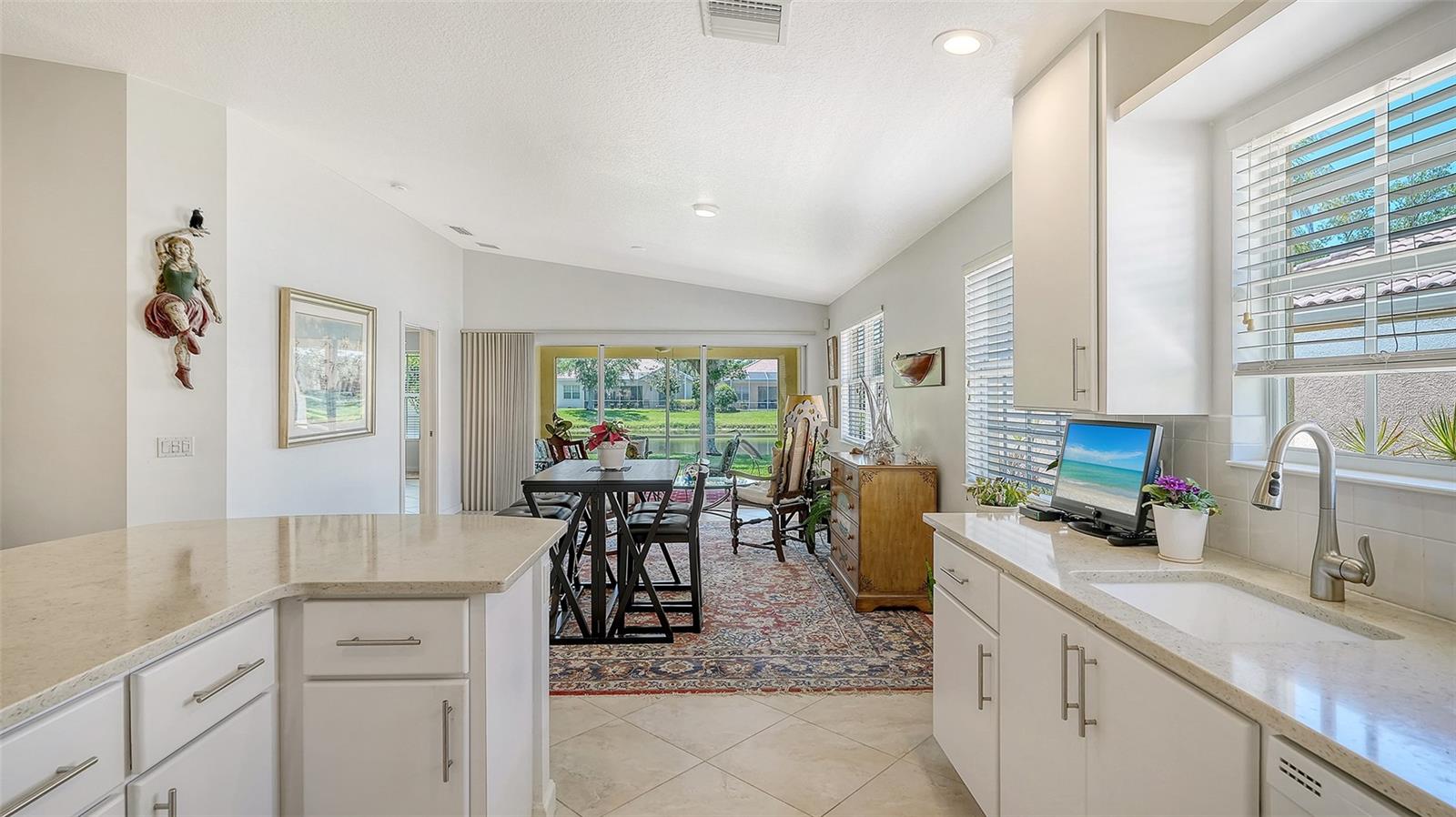 VILLAGEWALK - Residential