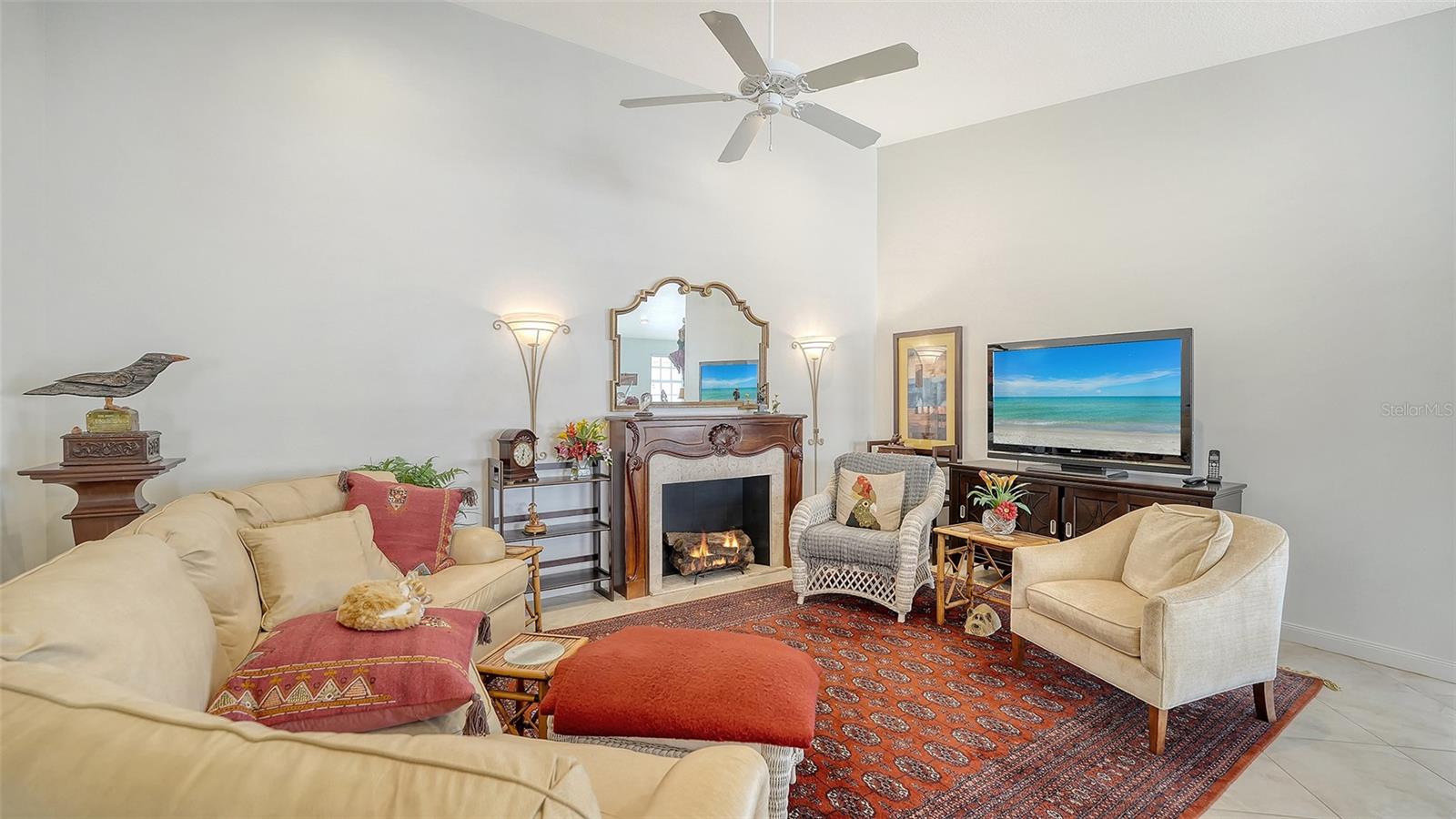 VILLAGEWALK - Residential