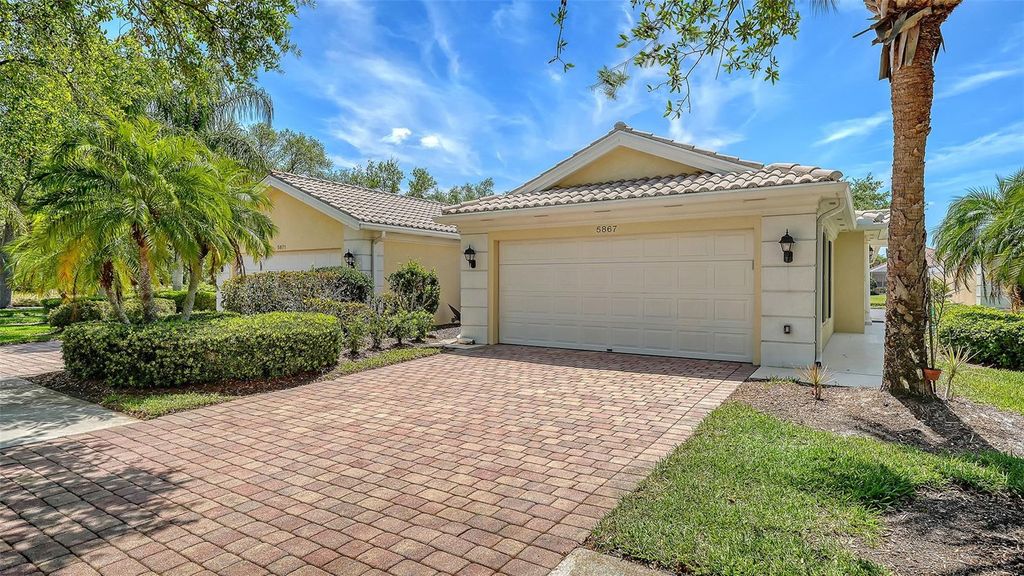 Photo of 5867 Helicon Place, Sarasota, FL 34238 (MLS # A4689669)