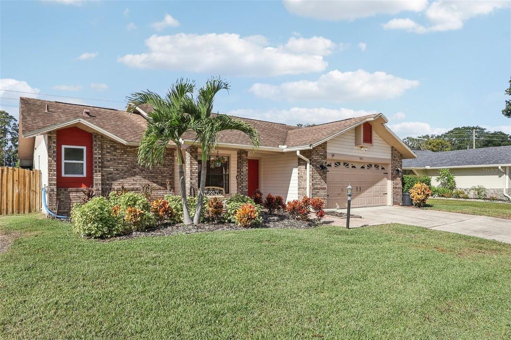 Photo of 9913 Chesham Drive, Orlando, FL 32817 (MLS # O6354182)