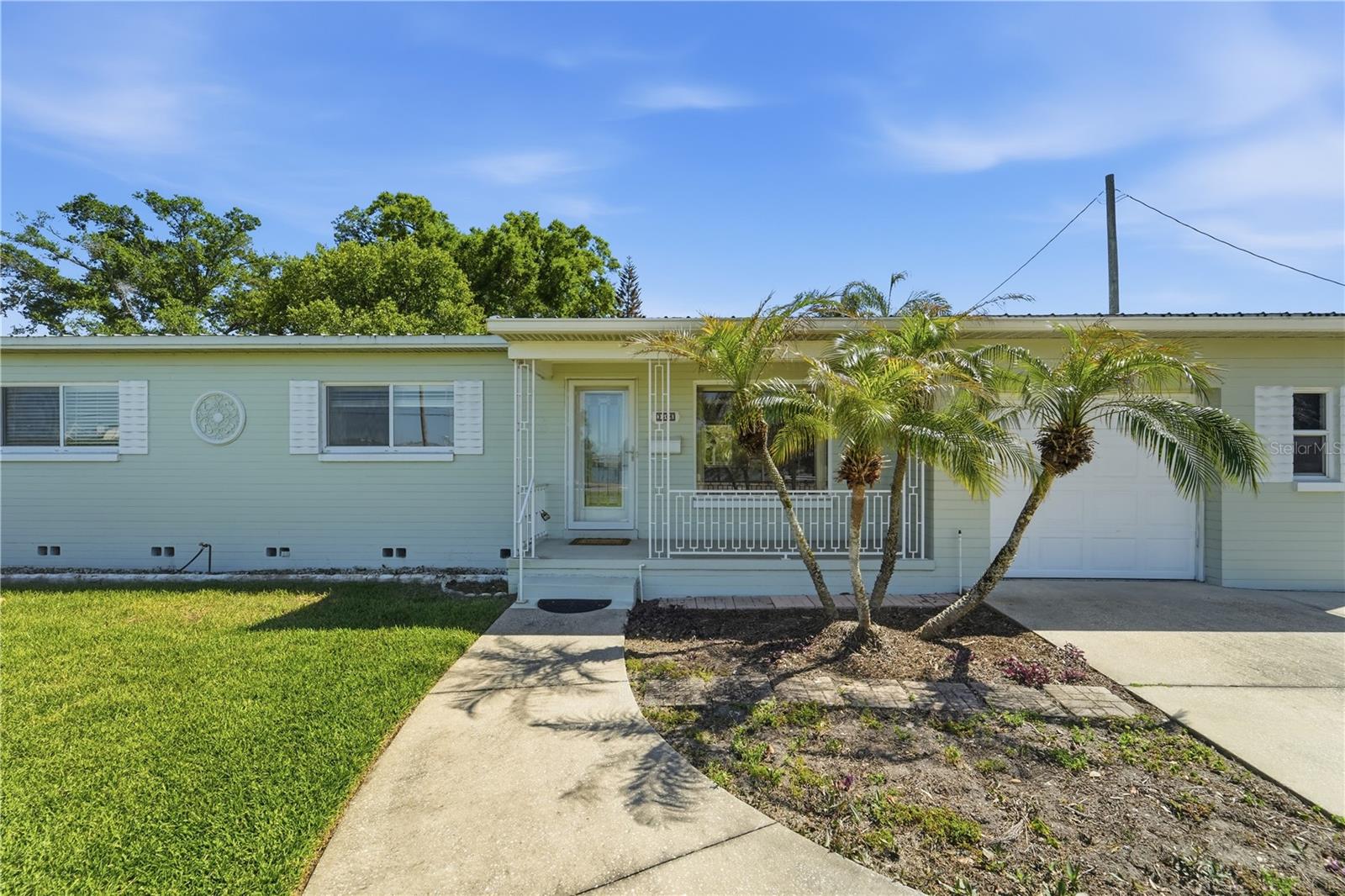 3606 LAKE UNDERHILL ROAD