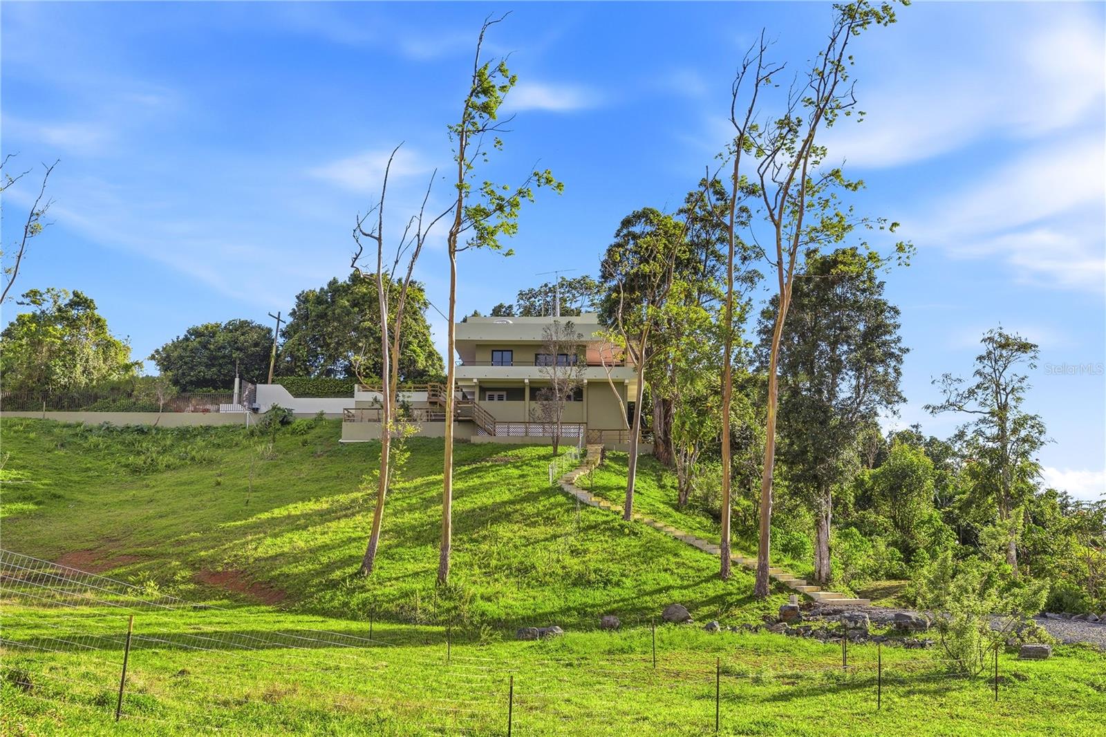 RD15 KM20.6 BO. QUEBRADA ARRIBA