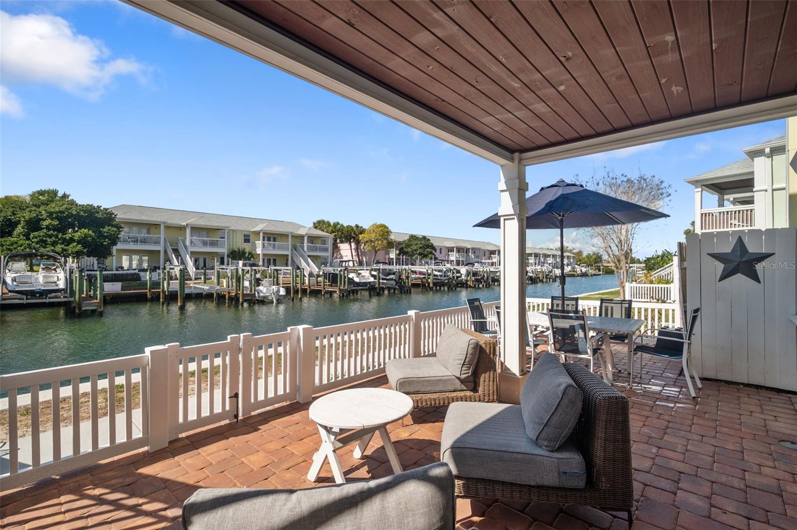 WATERSIDE AT COQUINA KEY SOUTH - Residential