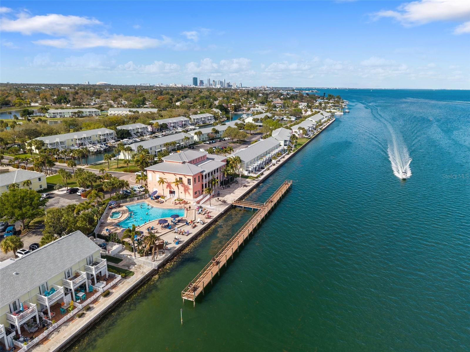WATERSIDE AT COQUINA KEY SOUTH - Residential