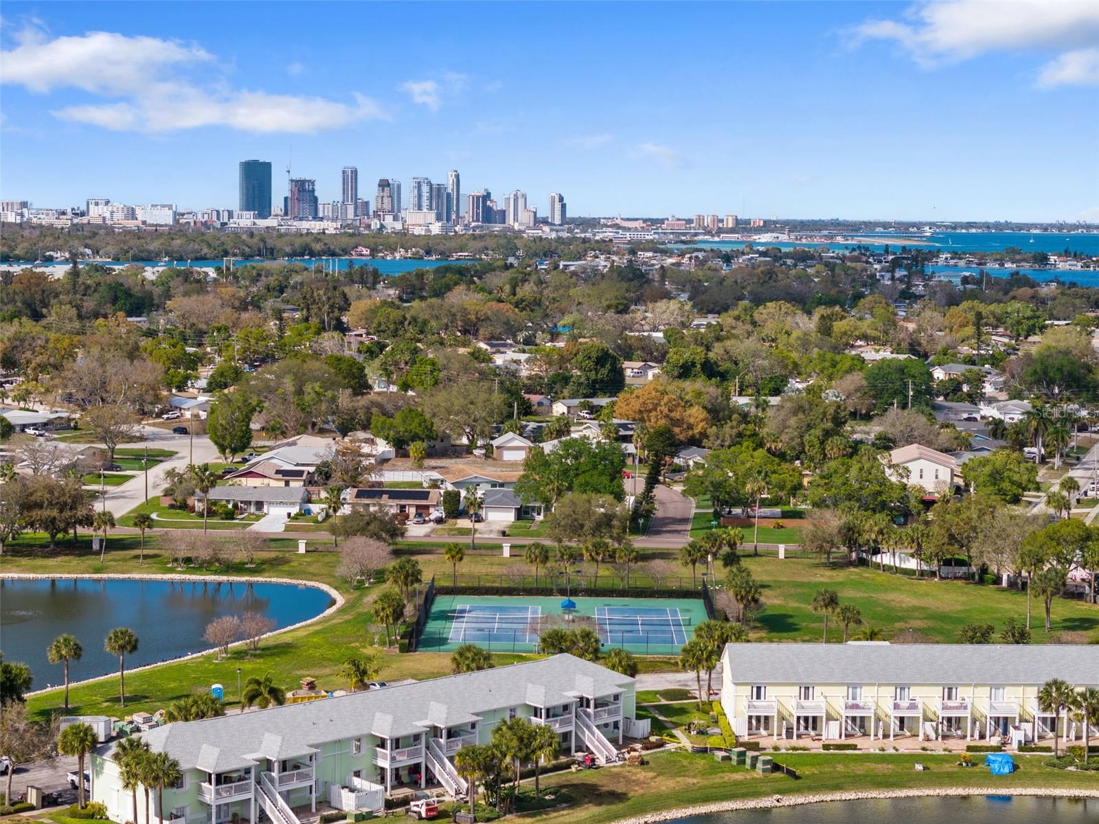WATERSIDE AT COQUINA KEY SOUTH - Residential