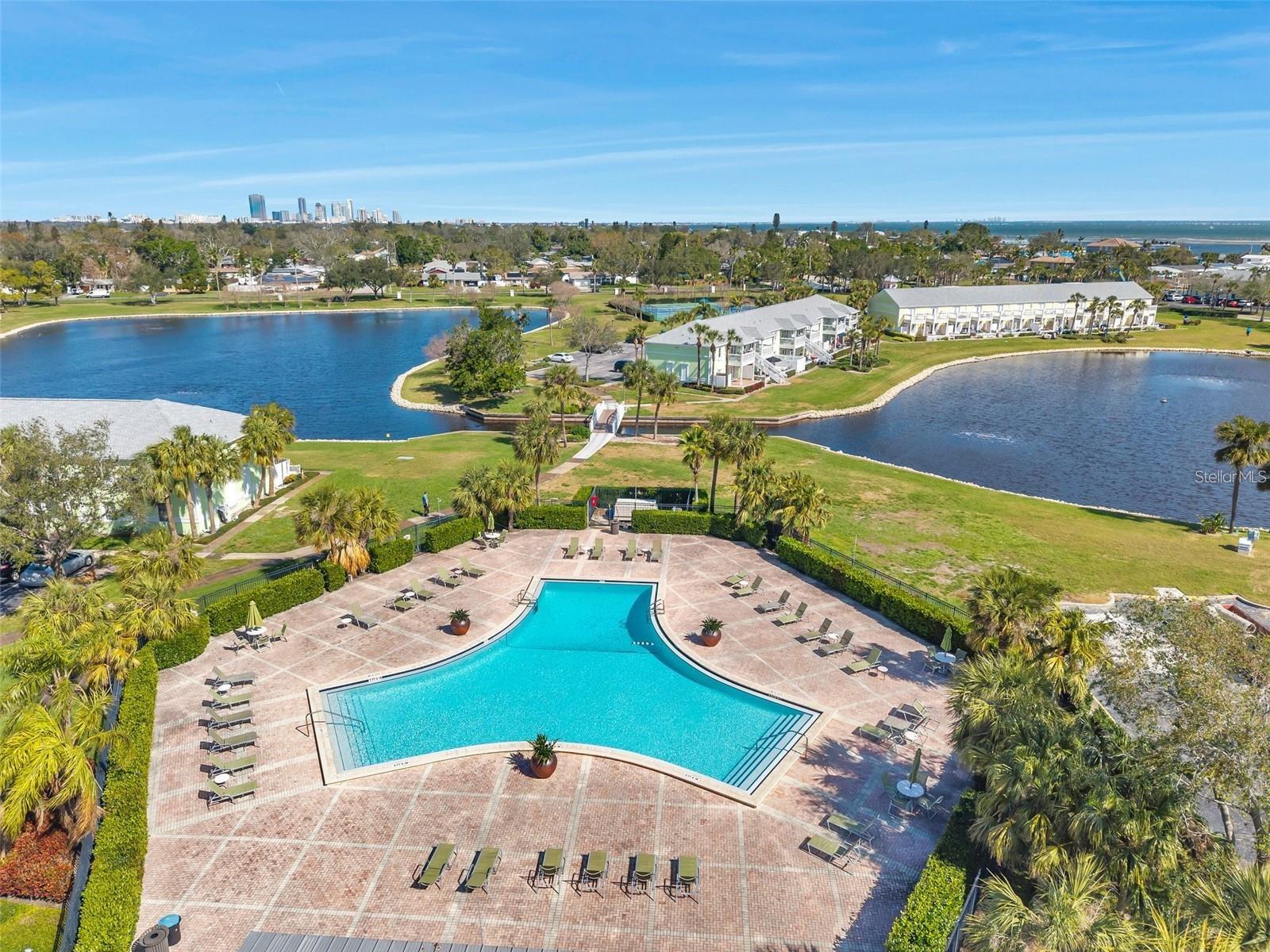 WATERSIDE AT COQUINA KEY SOUTH - Residential