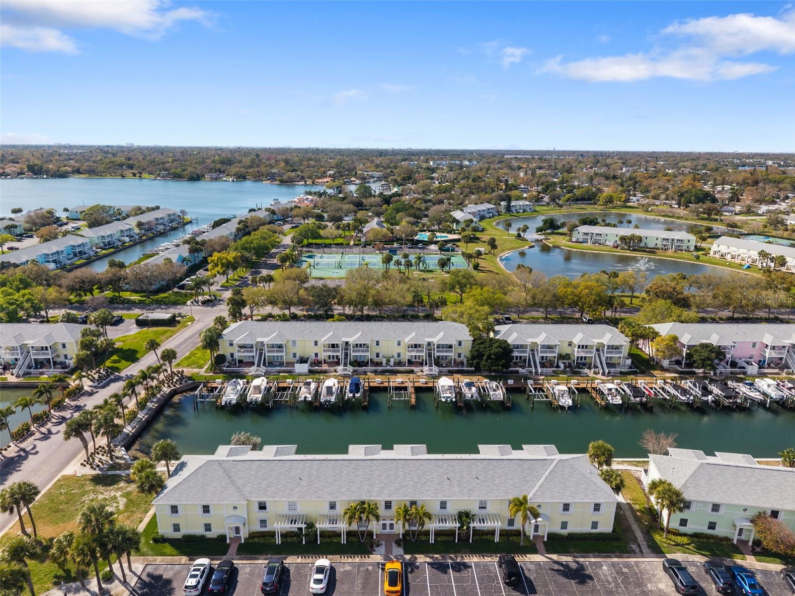 WATERSIDE AT COQUINA KEY SOUTH - Residential