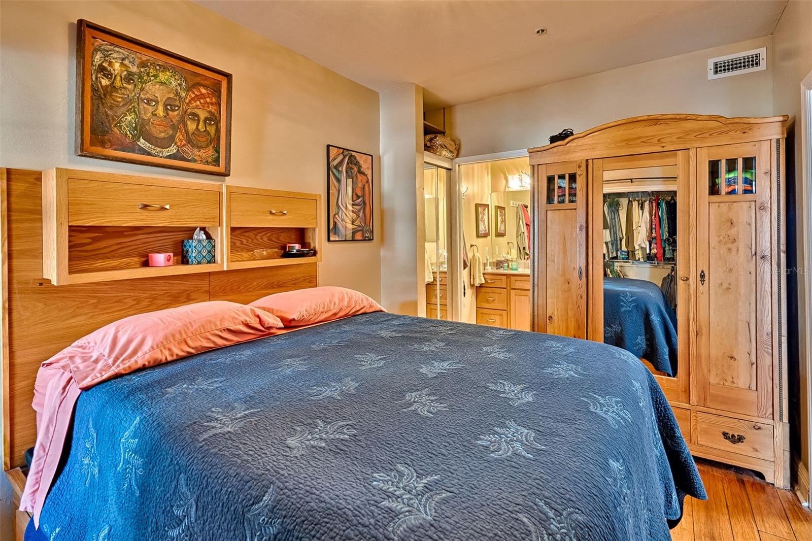 UNION STREET STATION - Residential