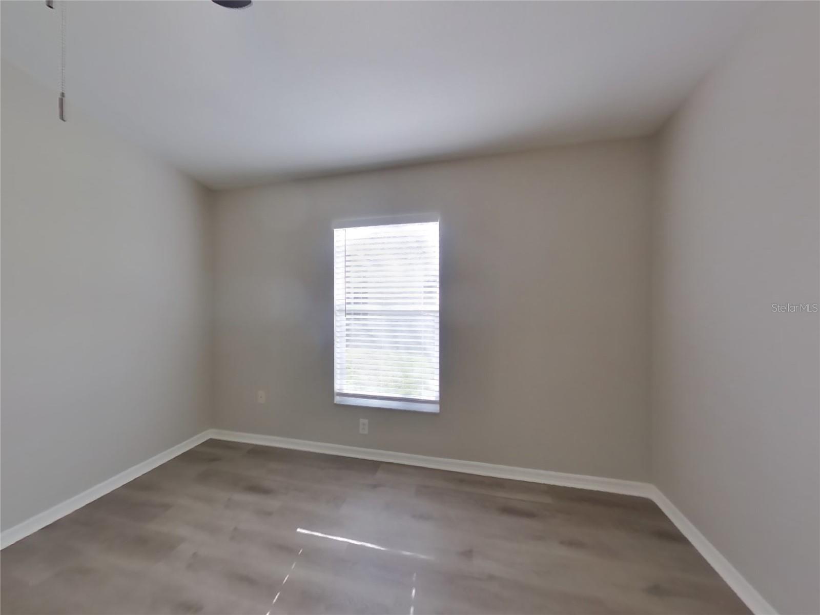 MEADOW POINTE PRCL 10 UNIT 01 02 - Residential Lease