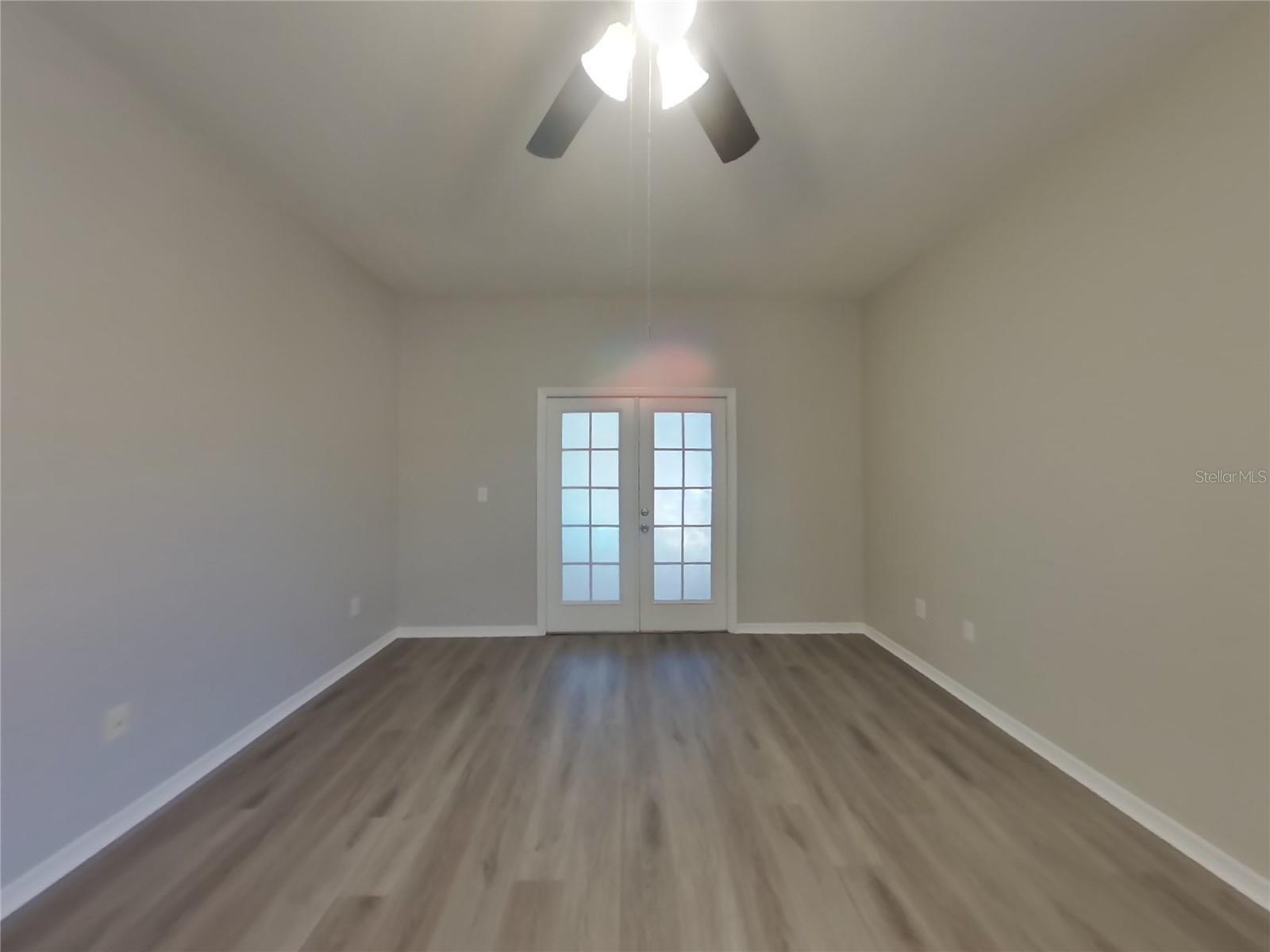 MEADOW POINTE PRCL 10 UNIT 01 02 - Residential Lease