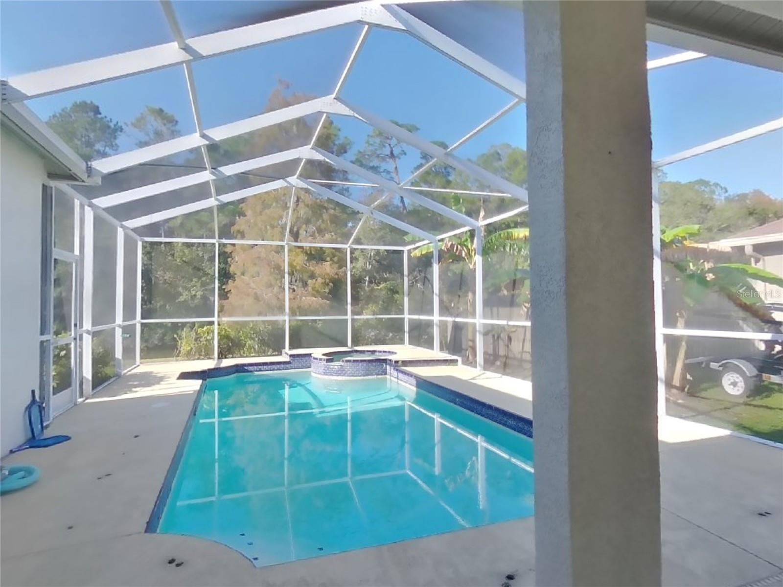 MEADOW POINTE PRCL 10 UNIT 01 02 - Residential Lease