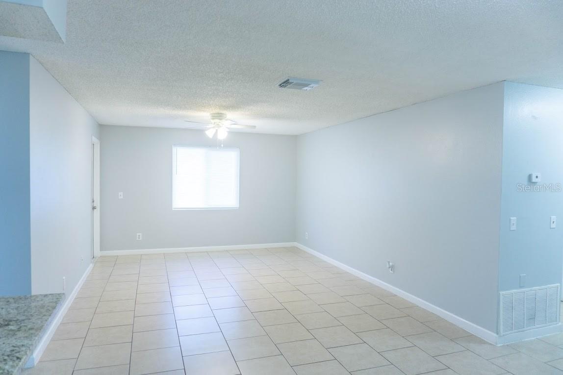 THE HAMPTONS AT BRANDON A CONDO - Residential