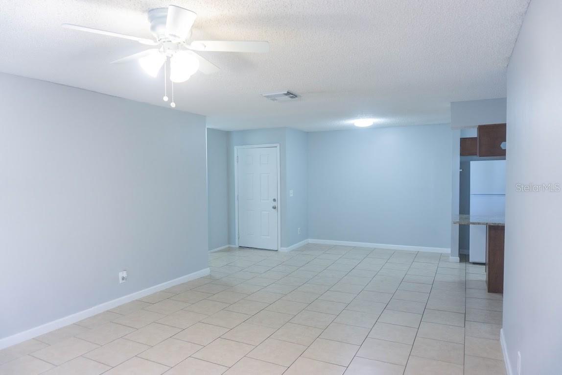 THE HAMPTONS AT BRANDON A CONDO - Residential