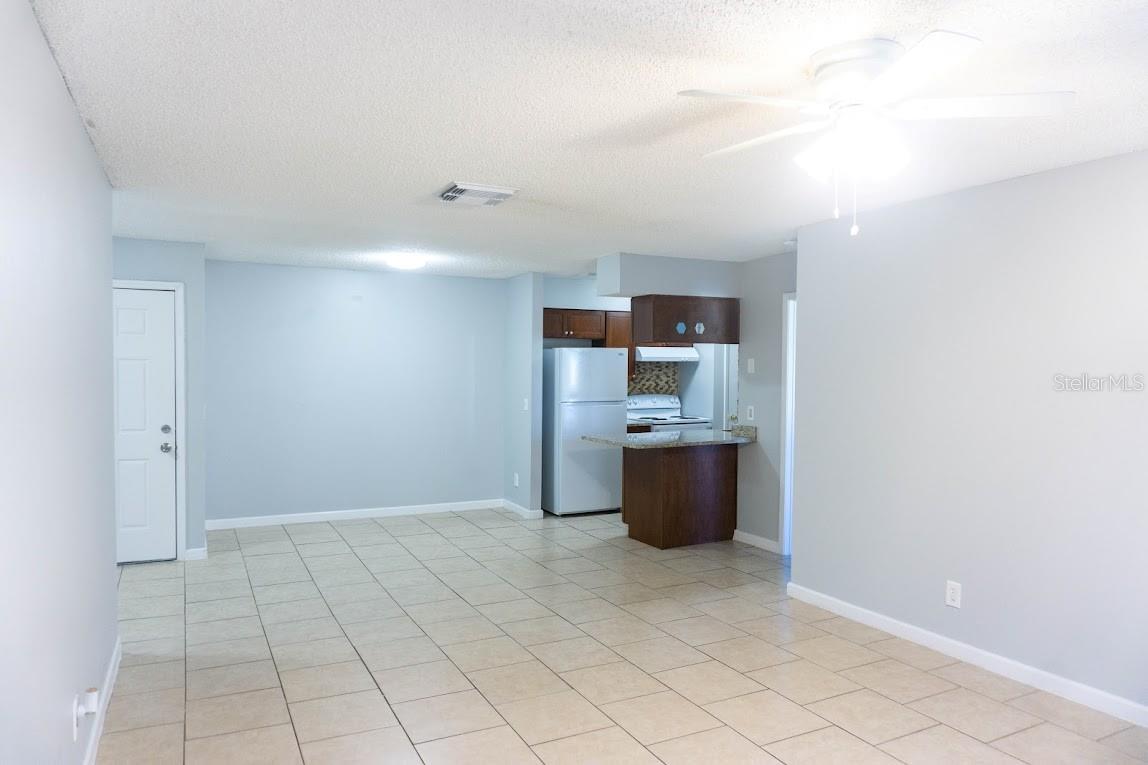 THE HAMPTONS AT BRANDON A CONDO - Residential