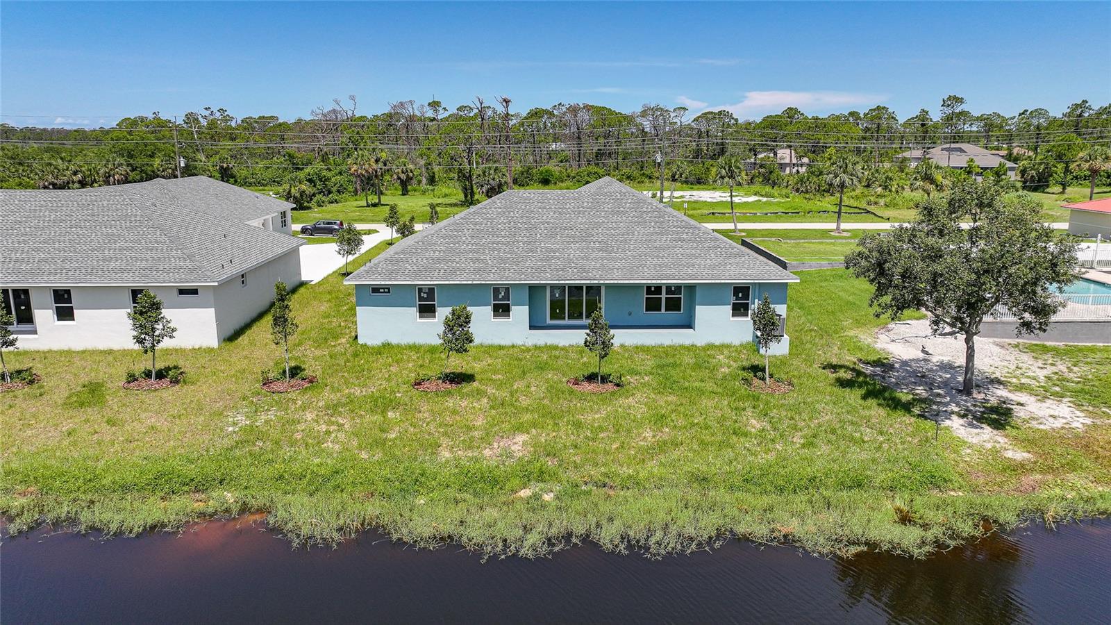 238 BOUNDARY BOULEVARD 3