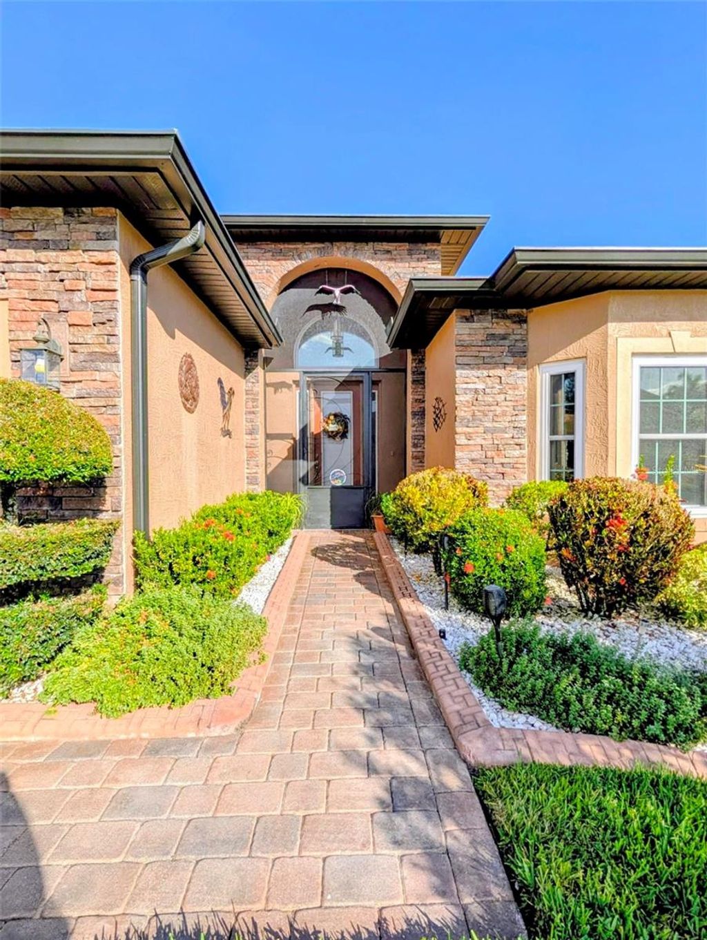 Photo of 5201 Green Drive, Winter Haven, FL 33884 (MLS # TB8441806)