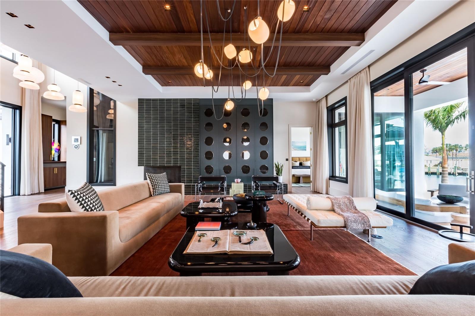 TIERRA VERDE UNIT 1 4TH REP - Residential