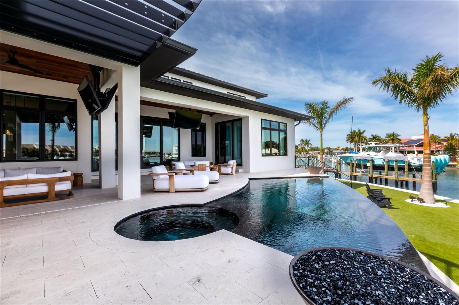 TIERRA VERDE UNIT 1 4TH REP - Residential