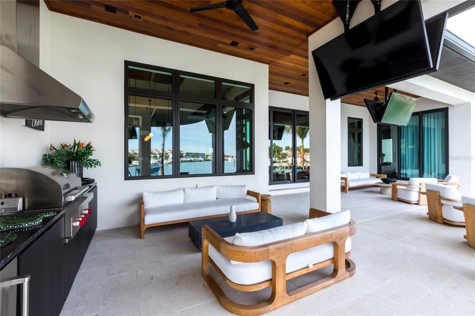 TIERRA VERDE UNIT 1 4TH REP - Residential