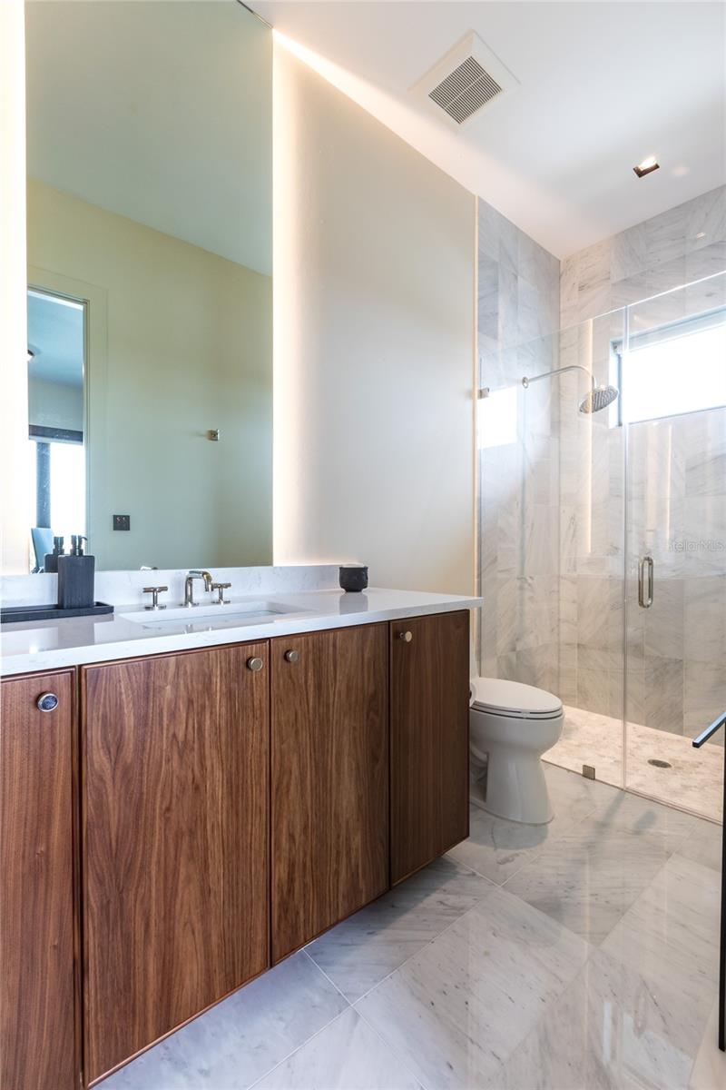TIERRA VERDE UNIT 1 4TH REP - Residential