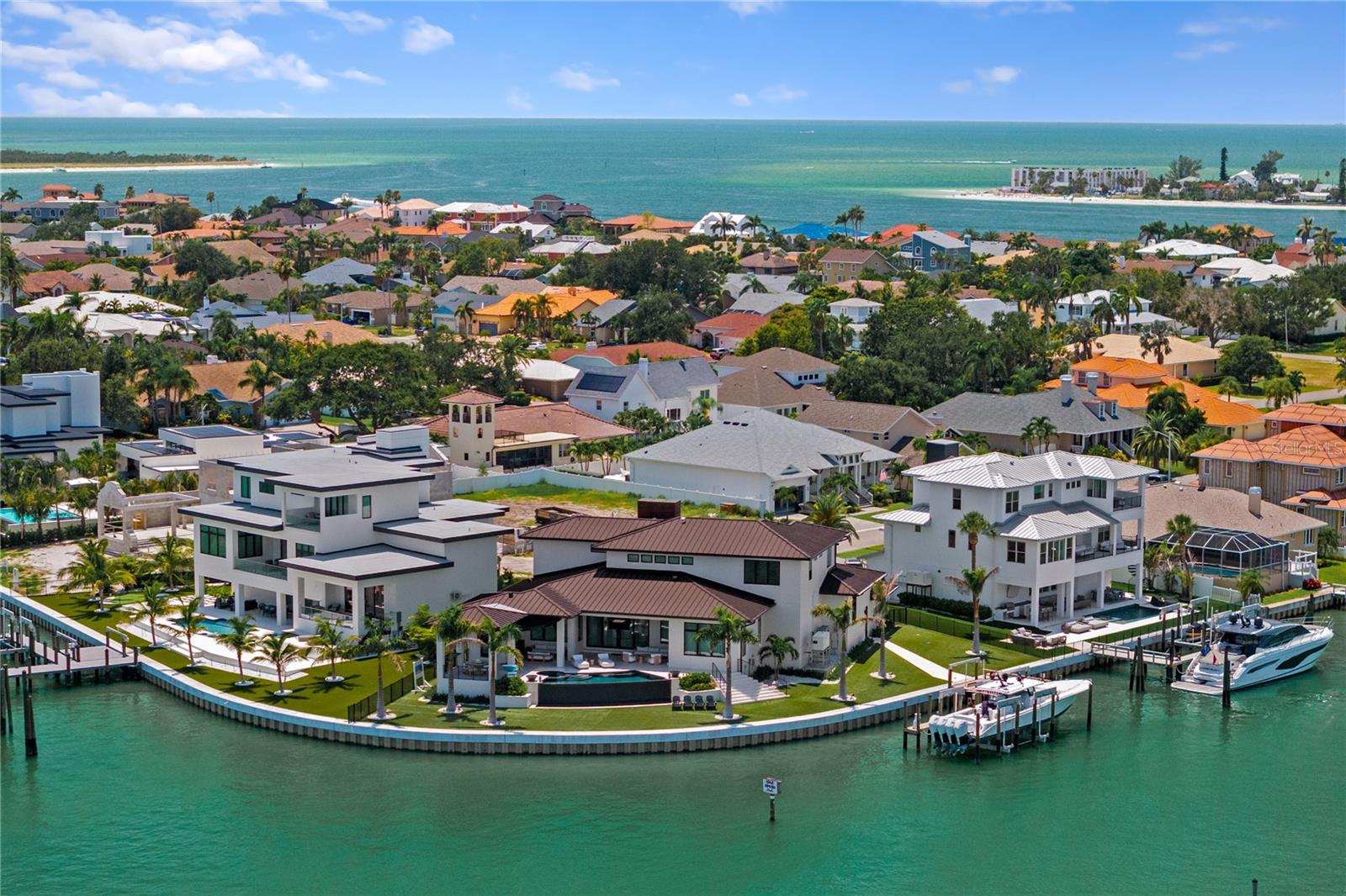 TIERRA VERDE UNIT 1 4TH REP - Residential