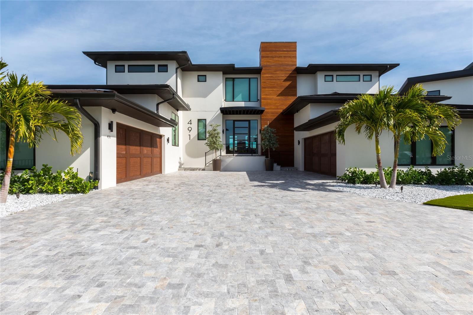 TIERRA VERDE UNIT 1 4TH REP - Residential