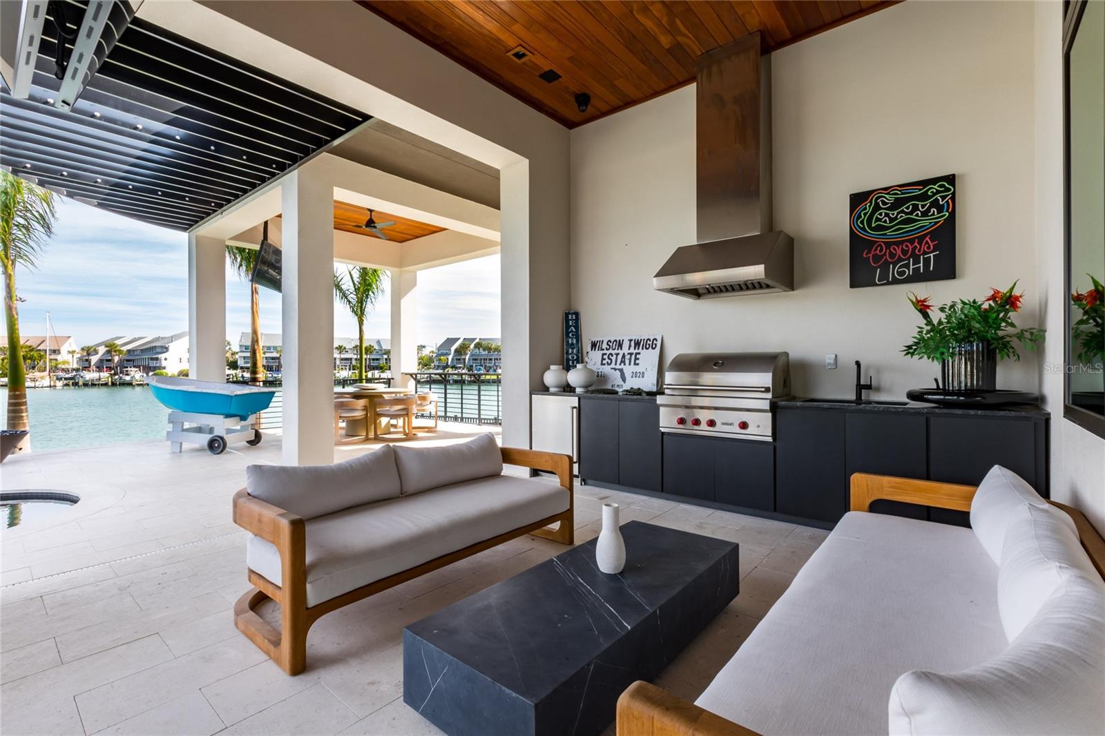 TIERRA VERDE UNIT 1 4TH REP - Residential