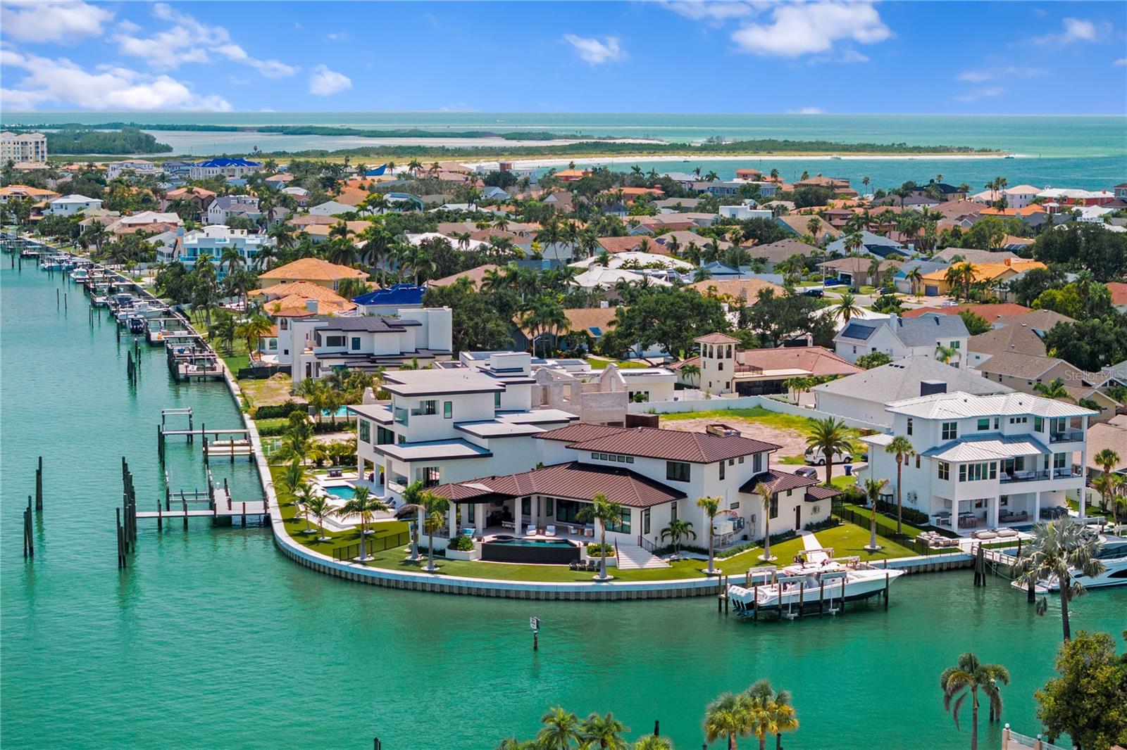 TIERRA VERDE UNIT 1 4TH REP - Residential