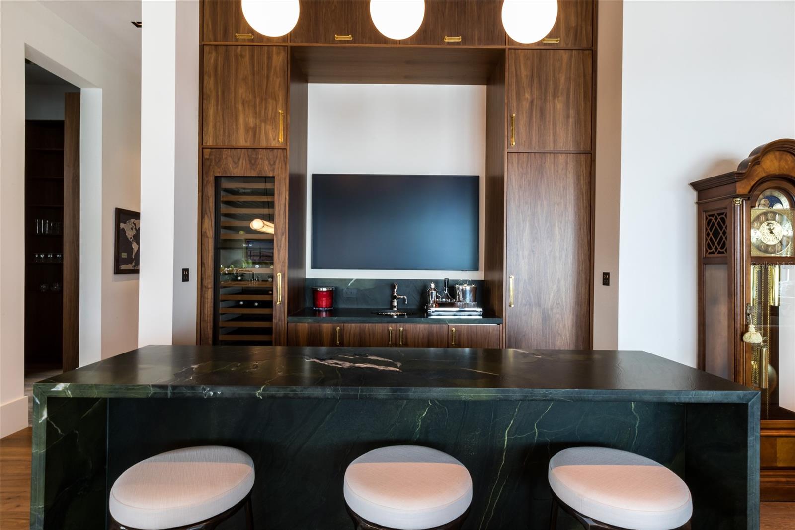 TIERRA VERDE UNIT 1 4TH REP - Residential