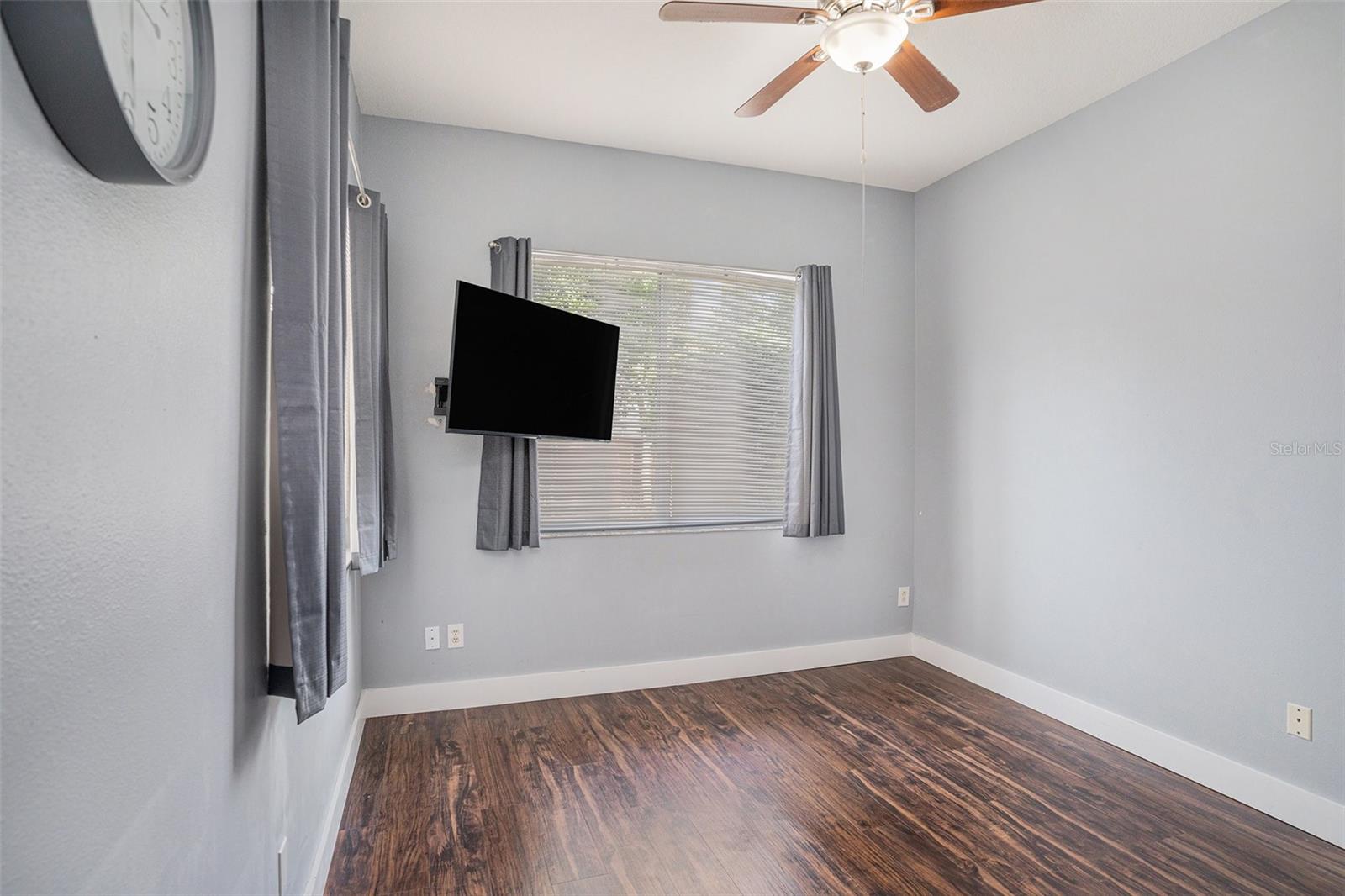 DUNCAN GROVES - Residential