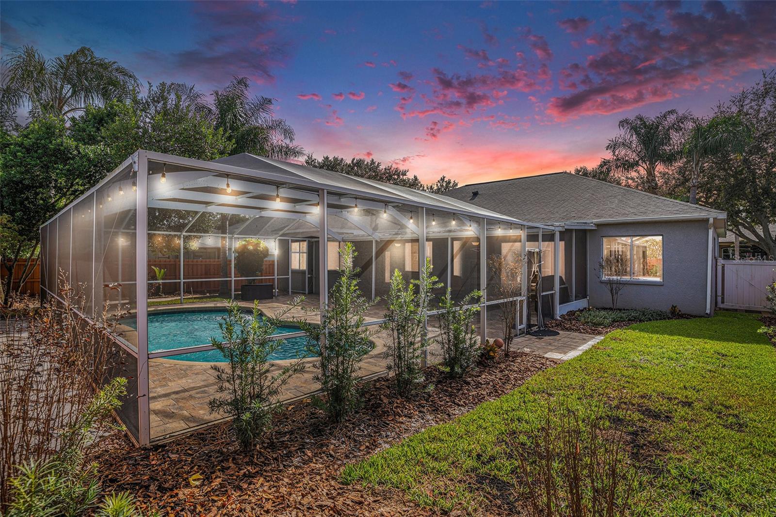 DUNCAN GROVES - Residential