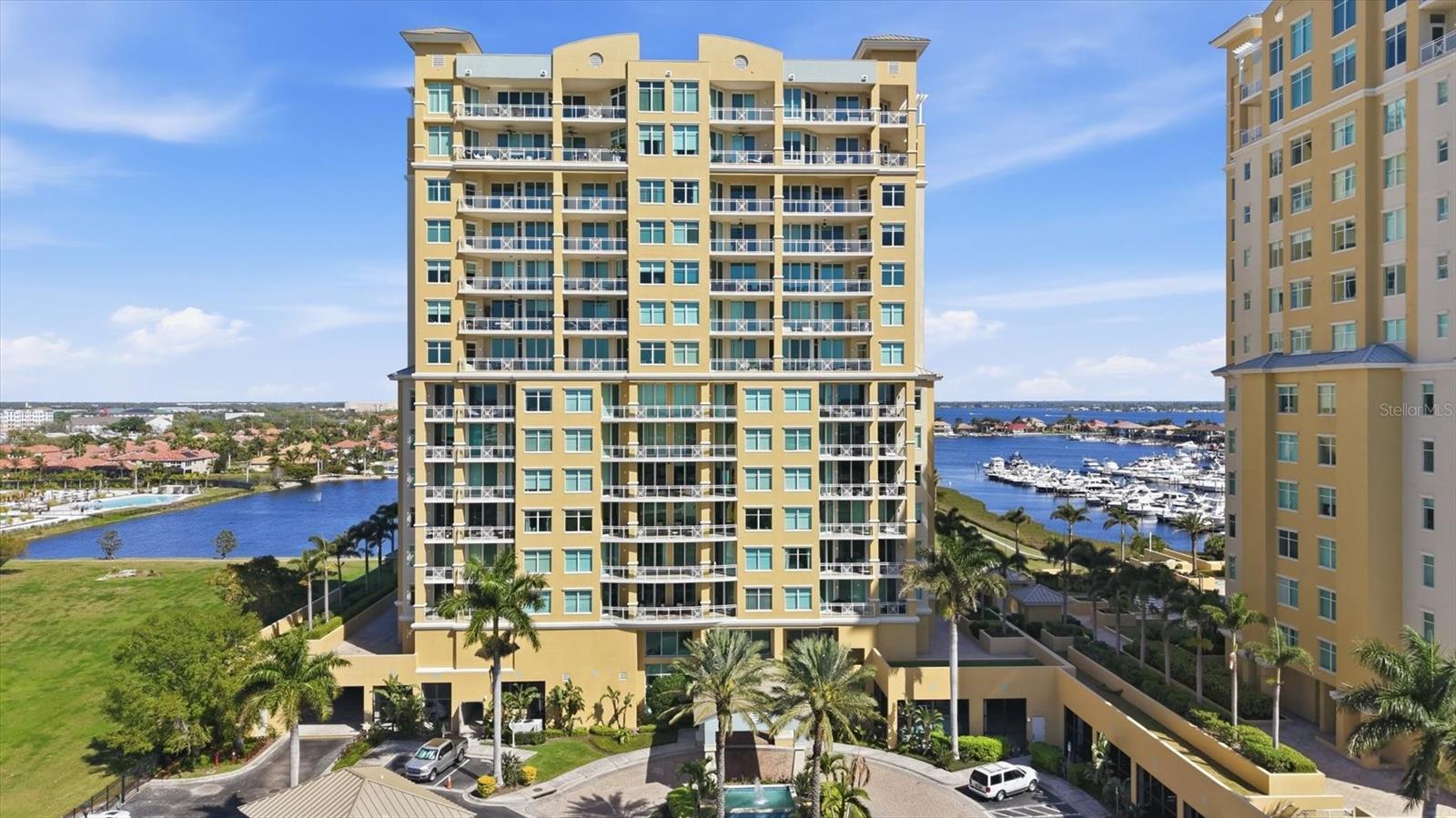 140 RIVIERA DUNES WAY 402