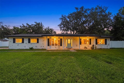 Photo of 2119 Gallagher Road, Dover, FL 33527 (MLS # TB8535950)