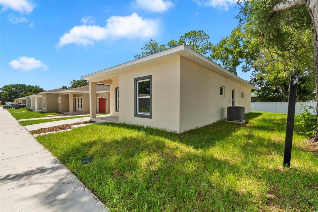 Photo of 5009 Finders Court, Tampa, FL 33617 (MLS # TB8495548)