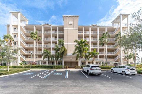 A home in SEMINOLE