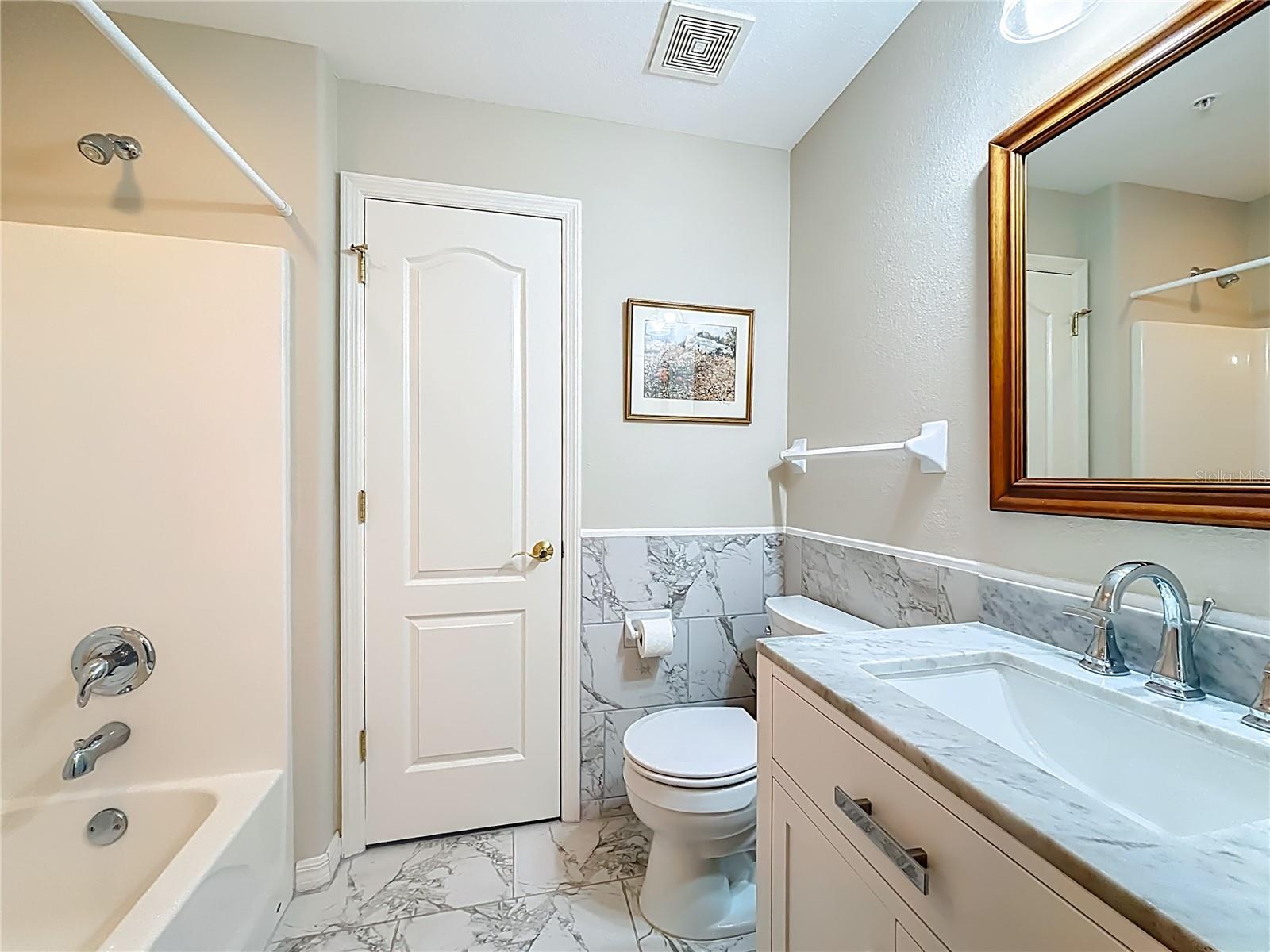 ISLAND PARK - Residential