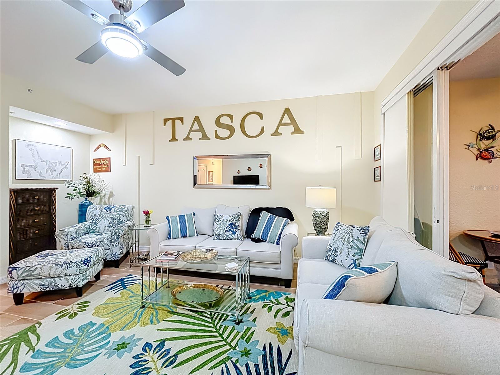 ISLAND PARK - Residential