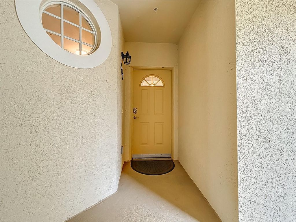 Photo of 960 Cooper Street #203, Venice, FL 34285 (MLS # TB8471382)