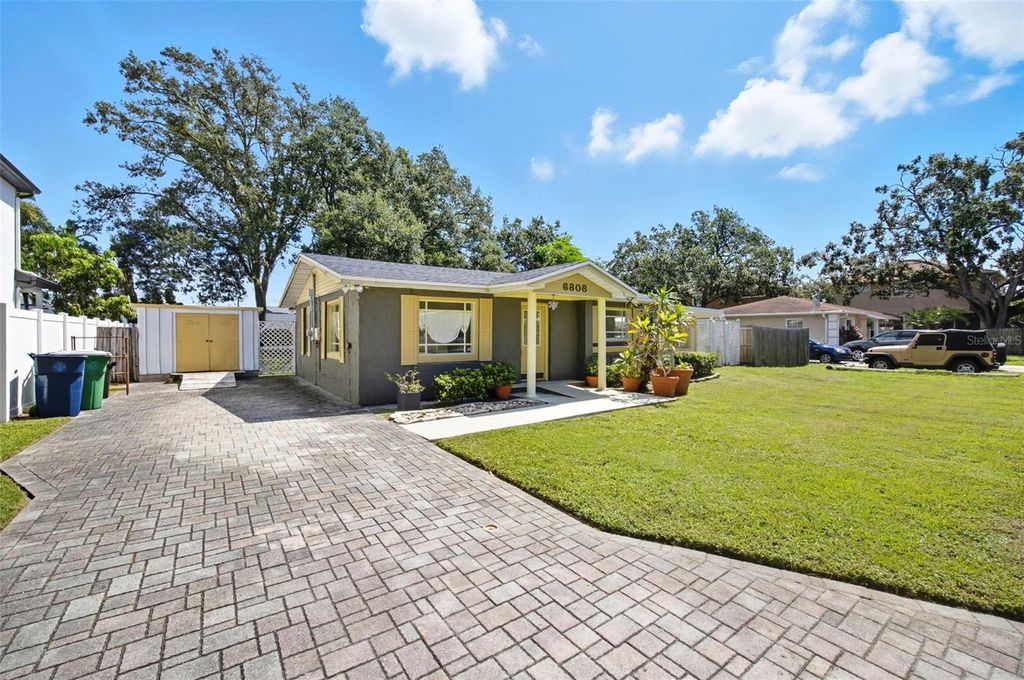 Photo of 6808 S Elemeta St, Tampa, FL 33616 (MLS # TB8435515)