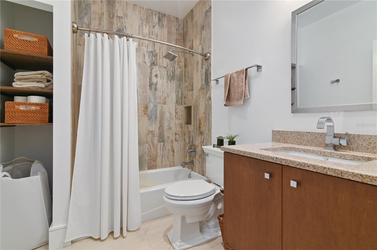 OAKS MAITLAND - Residential