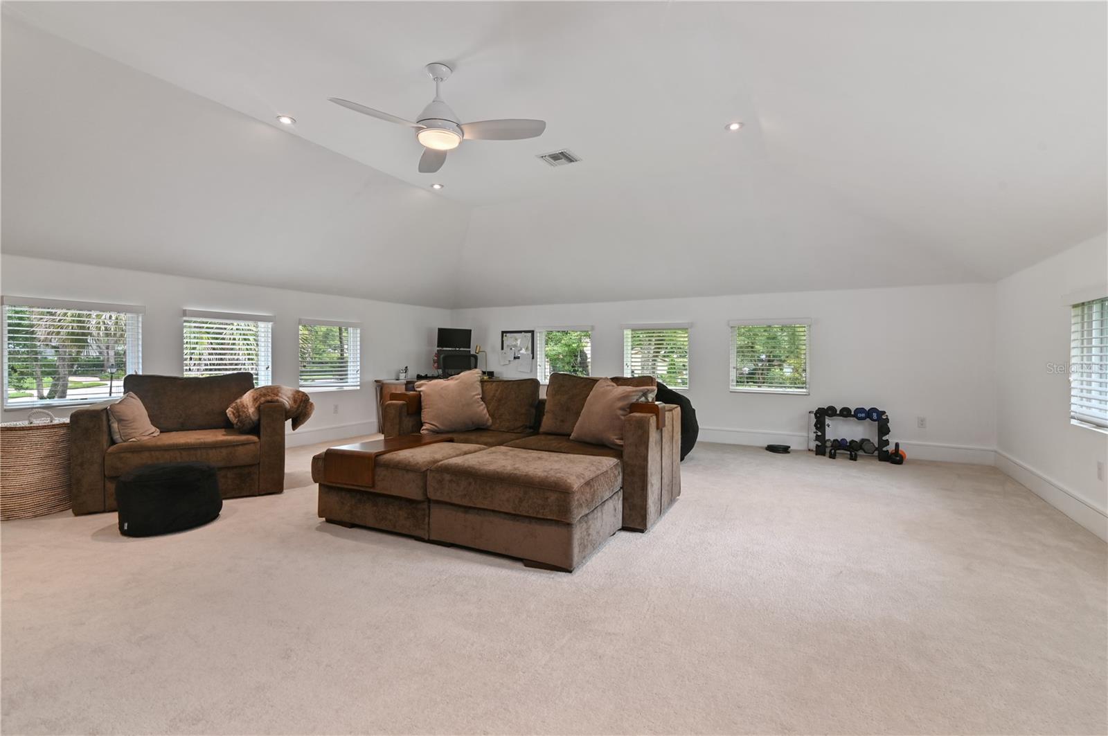 OAKS MAITLAND - Residential