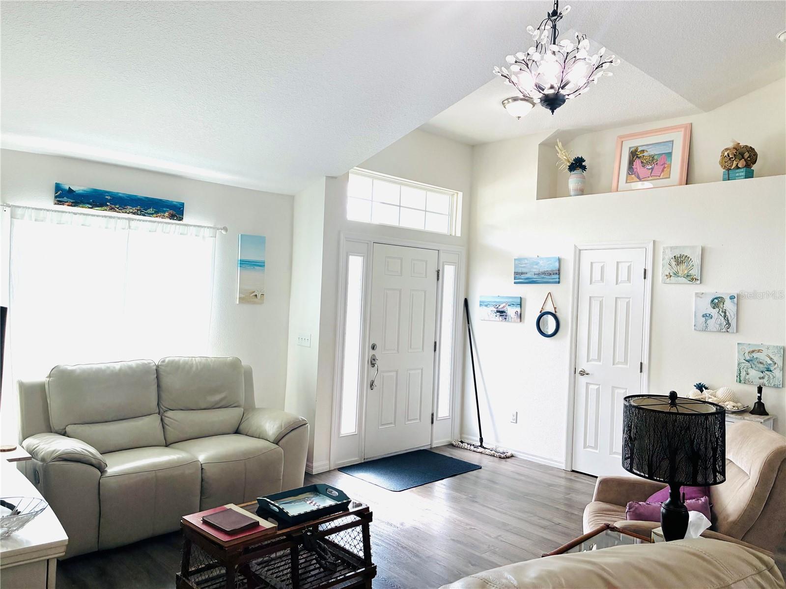 EAST UMATILLA - Residential