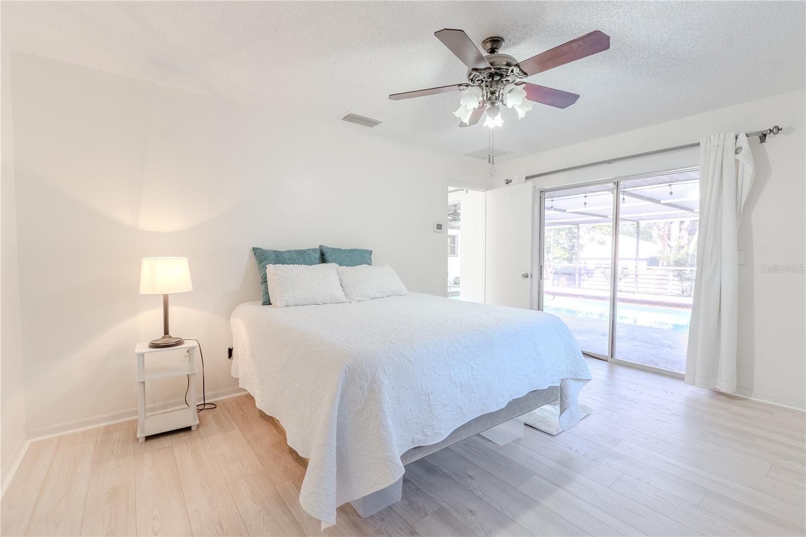 HARBOR WOODS - Residential