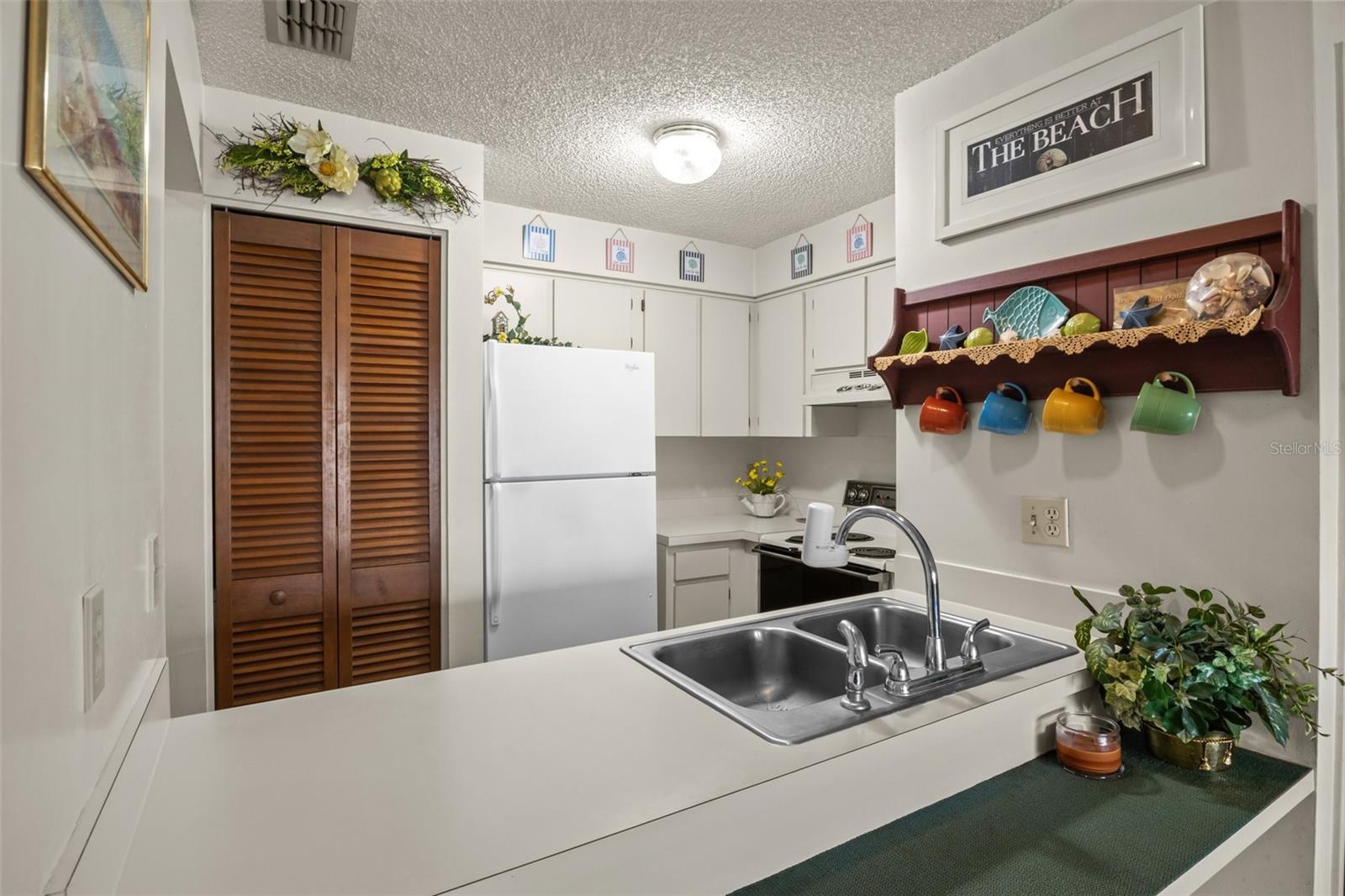 FAIRWOODS A CONDO - Residential